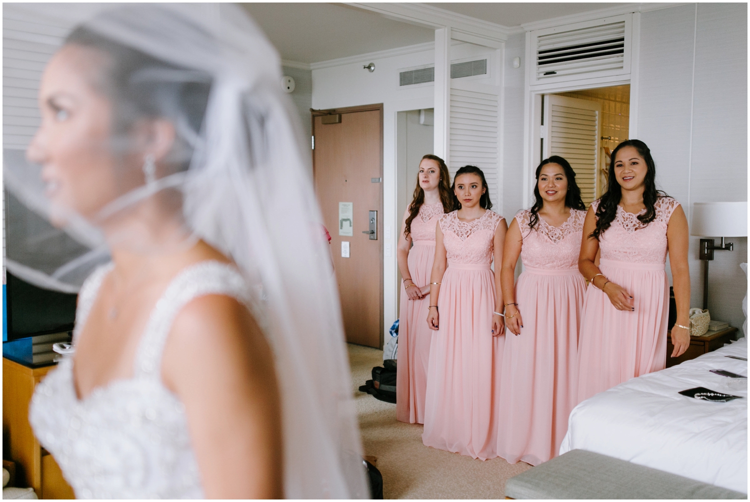Halekulani-Hotel-Wedding-Photos_0015.jpg