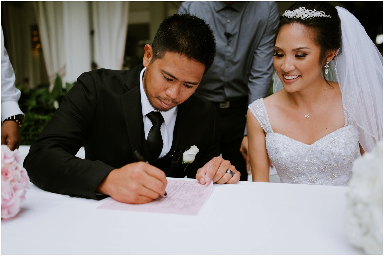 Halekulani-Hotel-Wedding-Photos_0046.jpg
