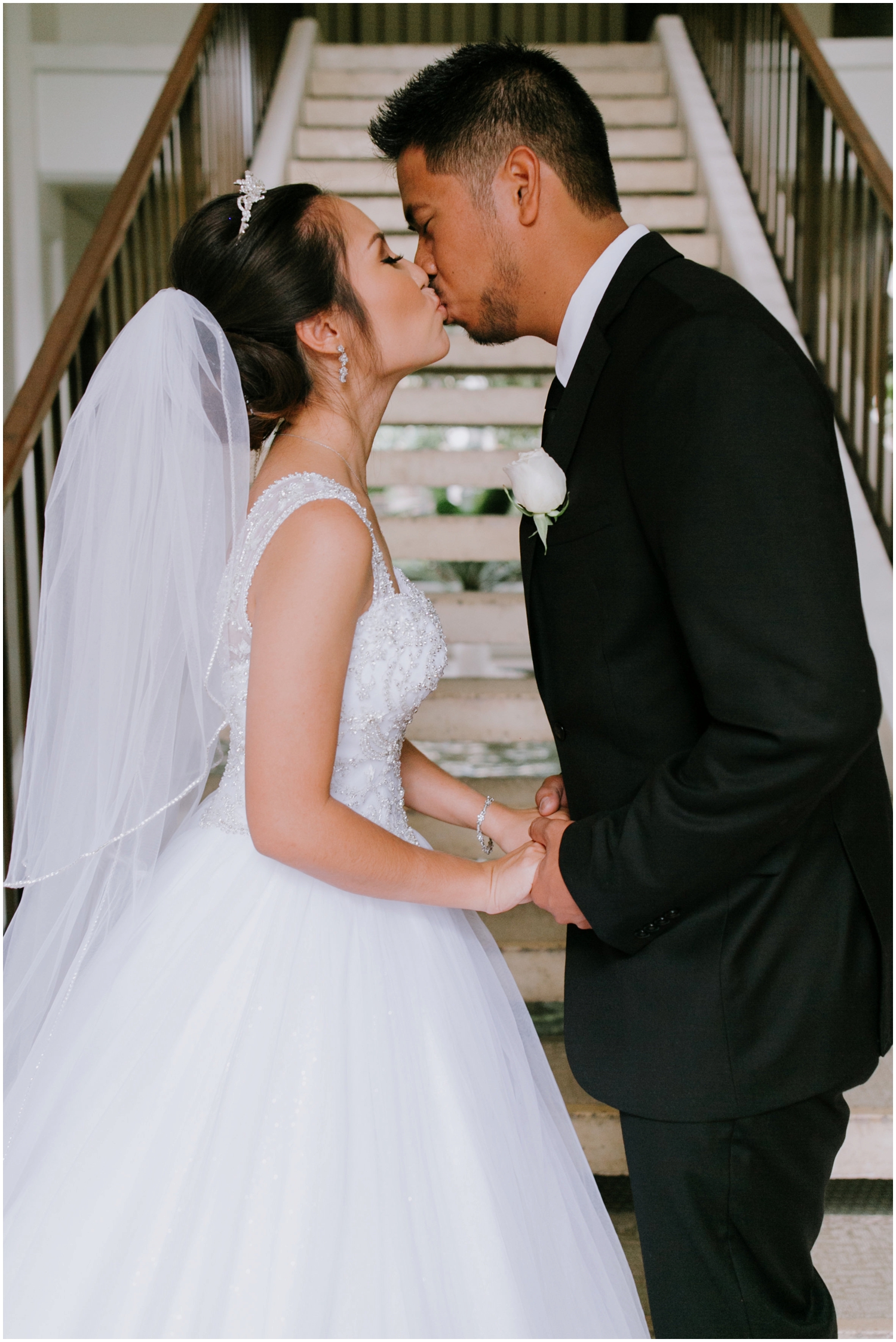 Halekulani Hotel Wedding Photos, Waikiki Hawaii Wedding Photographer, Hawaii Wedding Photographer, Hawaii Wedding Photos, Hotel Wedding in Hawaii, Halekulani Hotel, Waikiki Wedding
