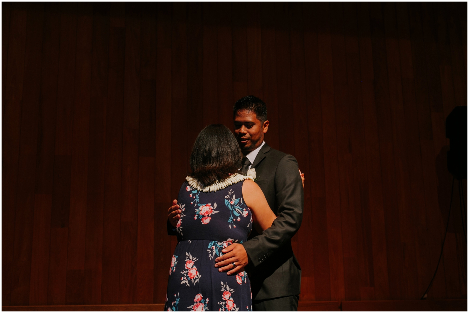 Halekulani-Hotel-Wedding-Photos_0072.jpg