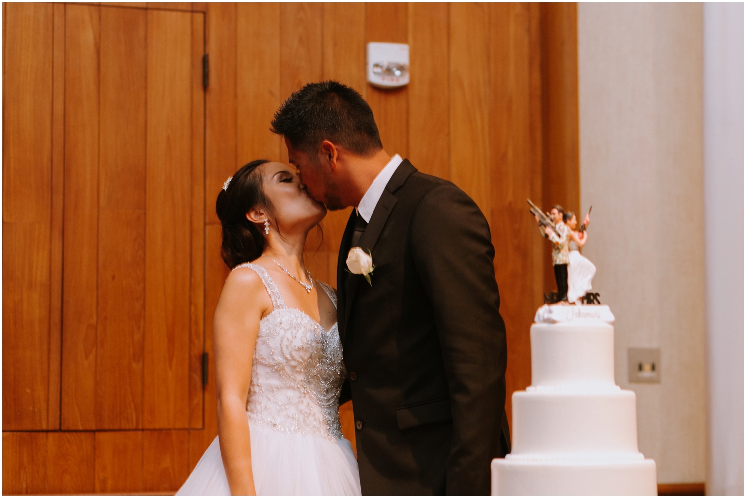 Halekulani-Hotel-Wedding-Photos_0086.jpg