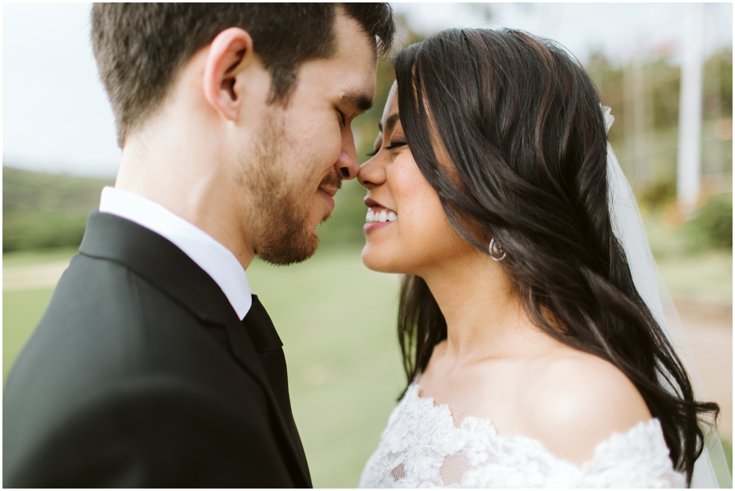 Honolulu Country Club Wedding Photos, Moanalua Hawaii Wedding Photographer, Hawaii Wedding Photos, Hawaii Wedding Venues, Hawaii Wedding Photographer