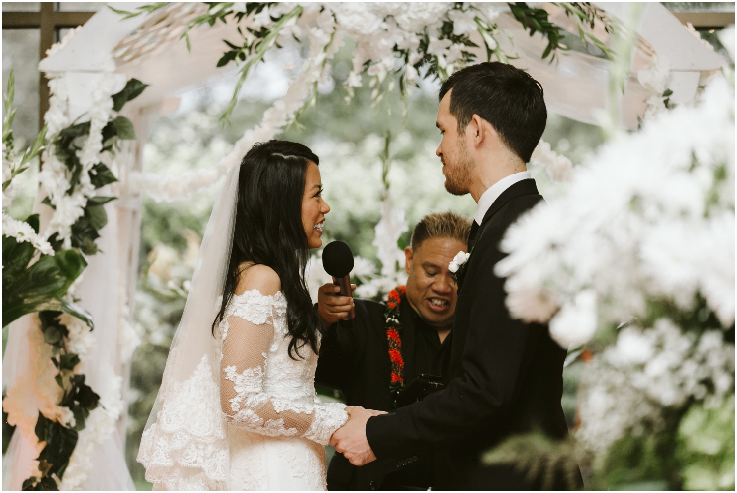 Honolulu Country Club Wedding Photos, Moanalua Hawaii Wedding Photographer, Hawaii Wedding Photos, Hawaii Wedding Venues, Hawaii Wedding Photographer