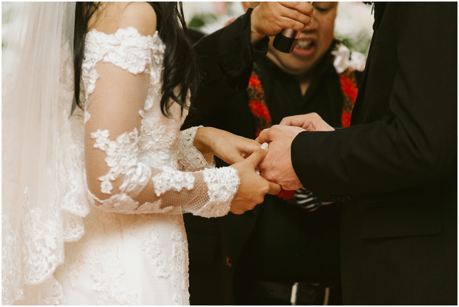 Honolulu-Country-Club-Wedding-Photos_0033.jpg