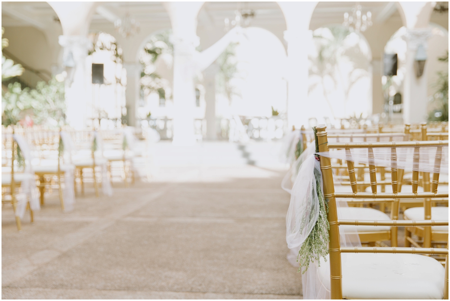 Honolulu Hawaii Wedding, Honolulu Hawaii Wedding Photographer, Cafe Julia Wedding in Hawaii, Hawaii Wedding Photographer, Hawaii Wedding Photos, Hawaii Elopement, Honolulu Photographer