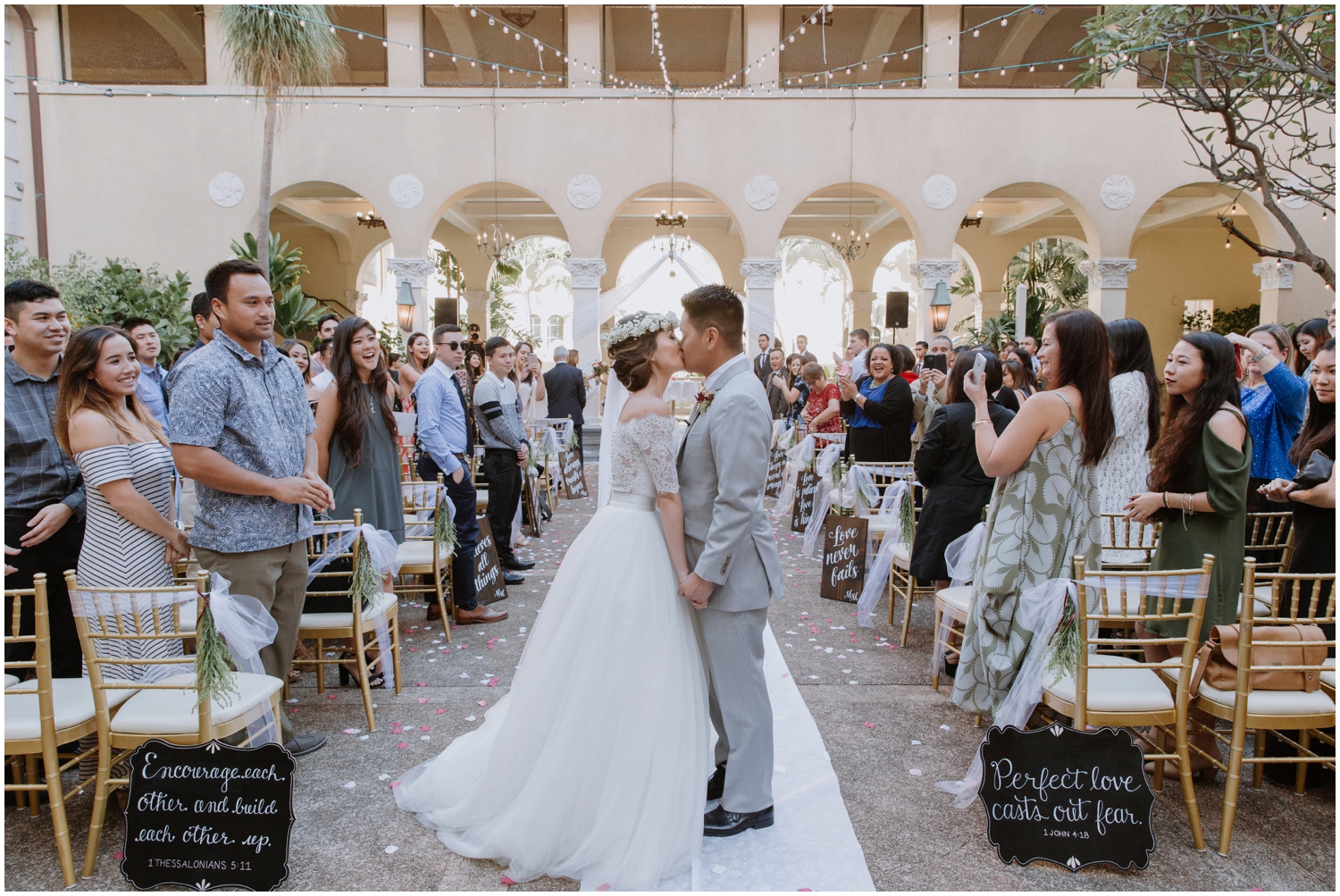 Honolulu Hawaii Wedding, Honolulu Hawaii Wedding Photographer, Cafe Julia Wedding in Hawaii, Hawaii Wedding Photographer, Hawaii Wedding Photos, Hawaii Elopement, Honolulu Photographer