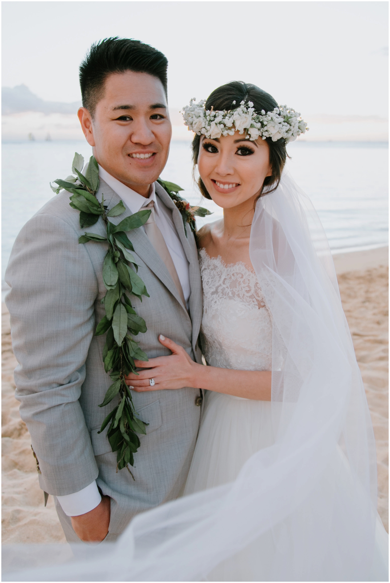 Honolulu Hawaii Wedding, Honolulu Hawaii Wedding Photographer, Cafe Julia Wedding in Hawaii, Hawaii Wedding Photographer, Hawaii Wedding Photos, Hawaii Elopement, Honolulu Photographer