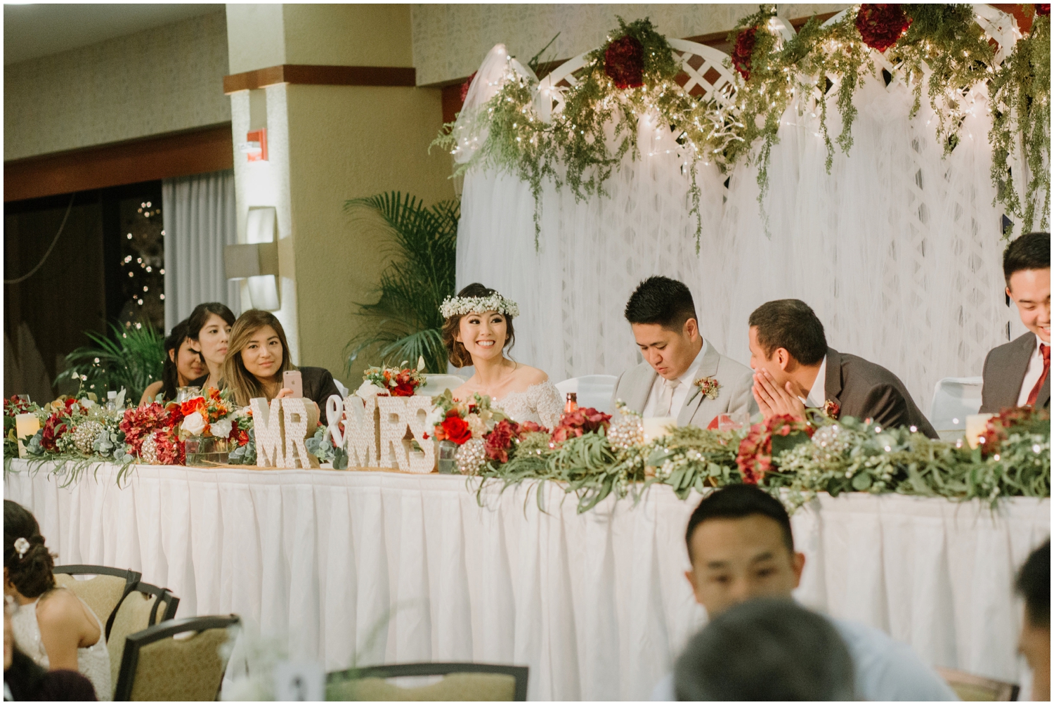 Honolulu Hawaii Wedding, Honolulu Hawaii Wedding Photographer, Cafe Julia Wedding in Hawaii, Hawaii Wedding Photographer, Hawaii Wedding Photos, Hawaii Elopement, Honolulu Photographer