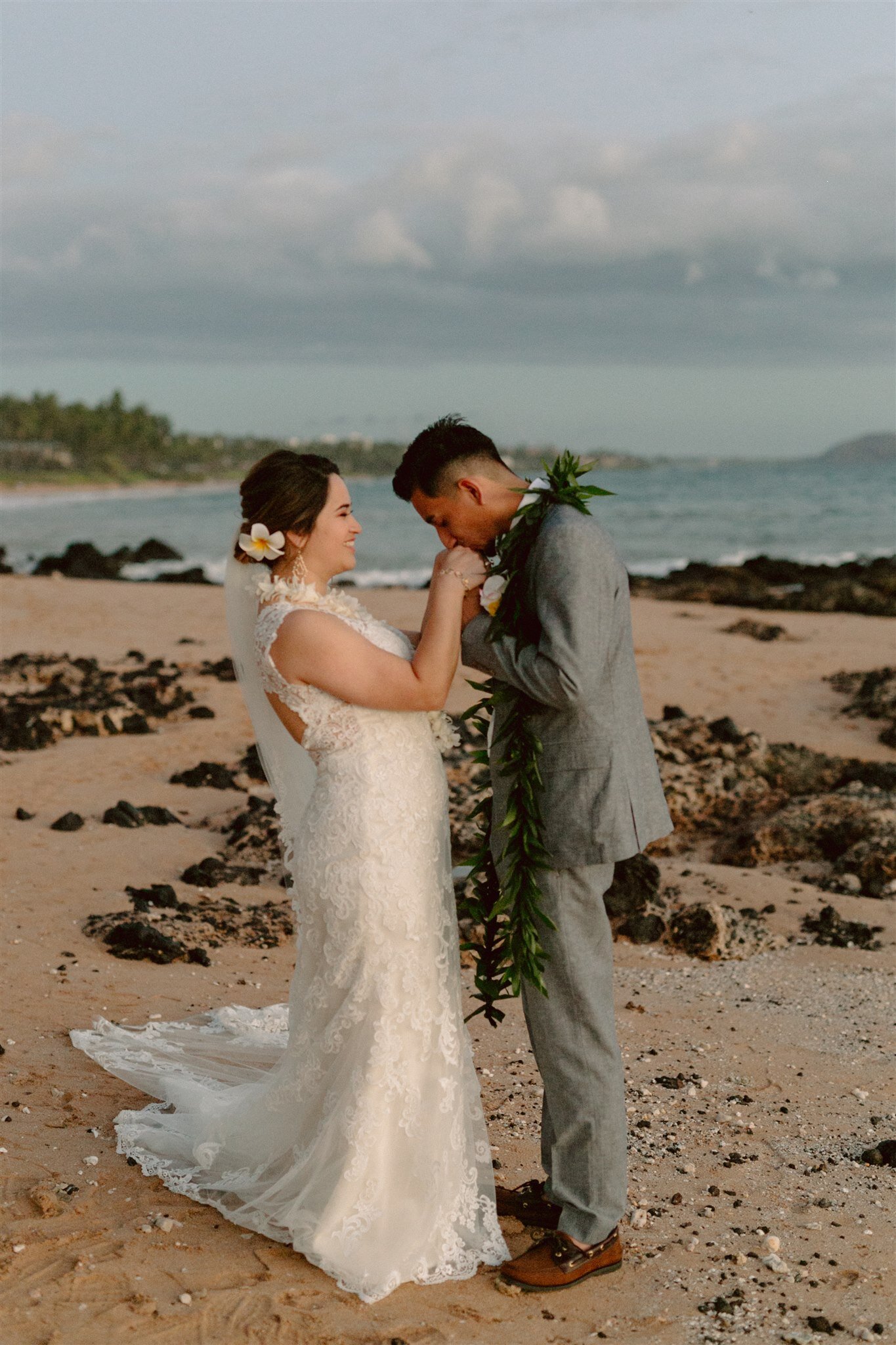 5-Palms-Restaurant-Maui-Hawaii-Wedding.jpg