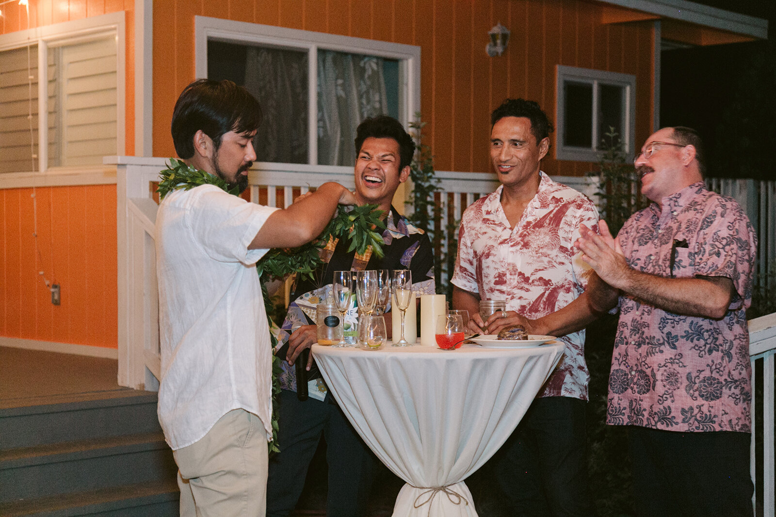 North-Shore-Hawaii-Mokuleia-Beach-House-Wedding.jpg