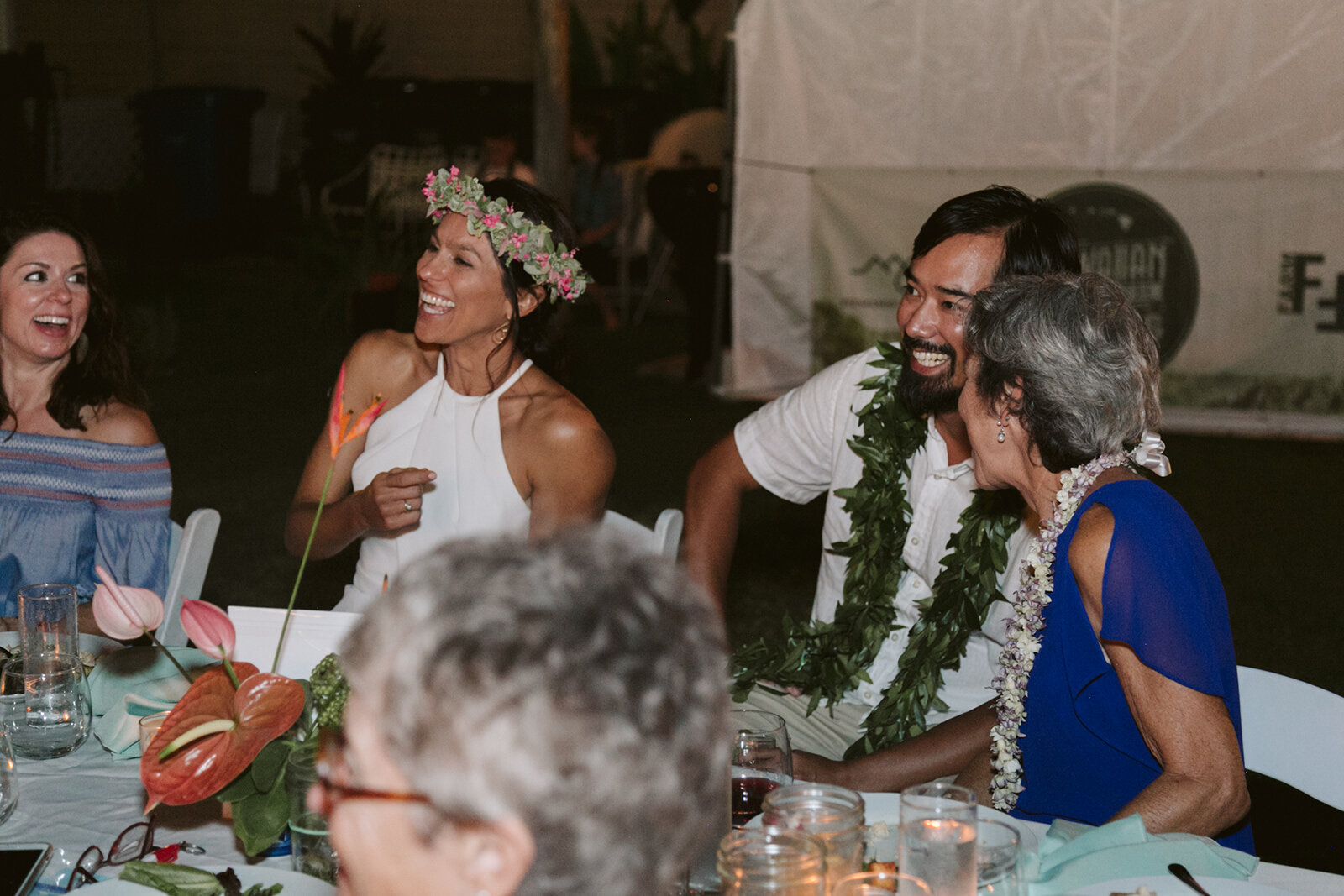 North-Shore-Hawaii-Mokuleia-Beach-House-Wedding.jpg