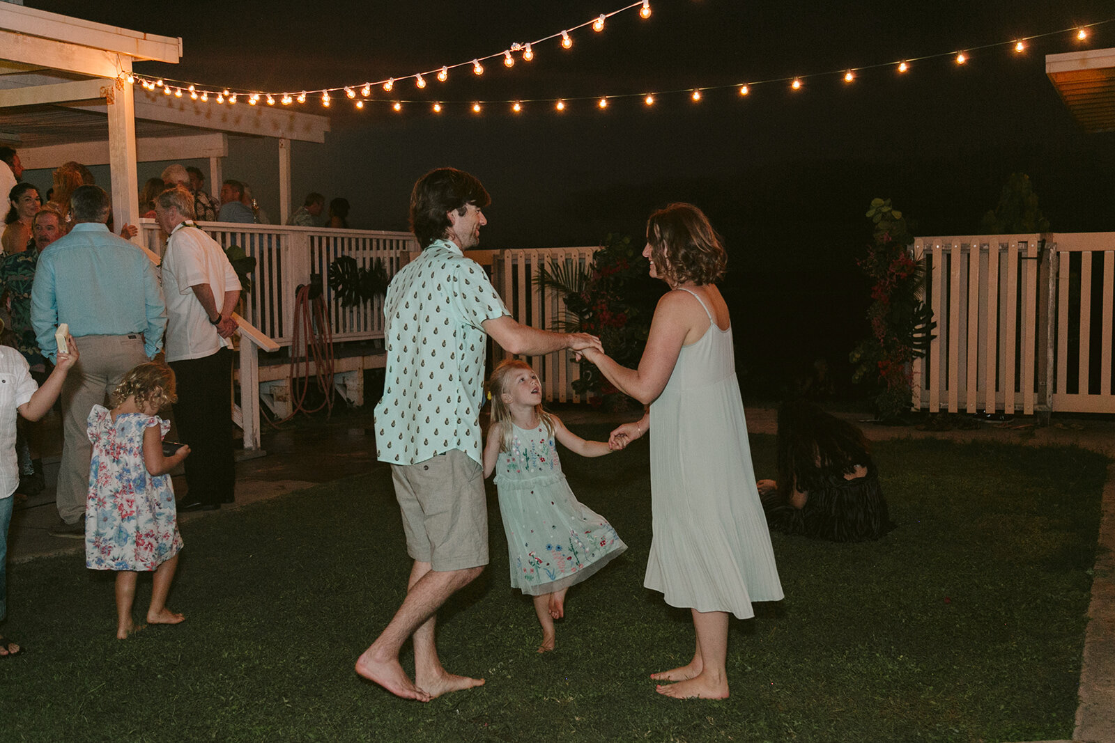 North-Shore-Hawaii-Mokuleia-Beach-House-Wedding.jpg