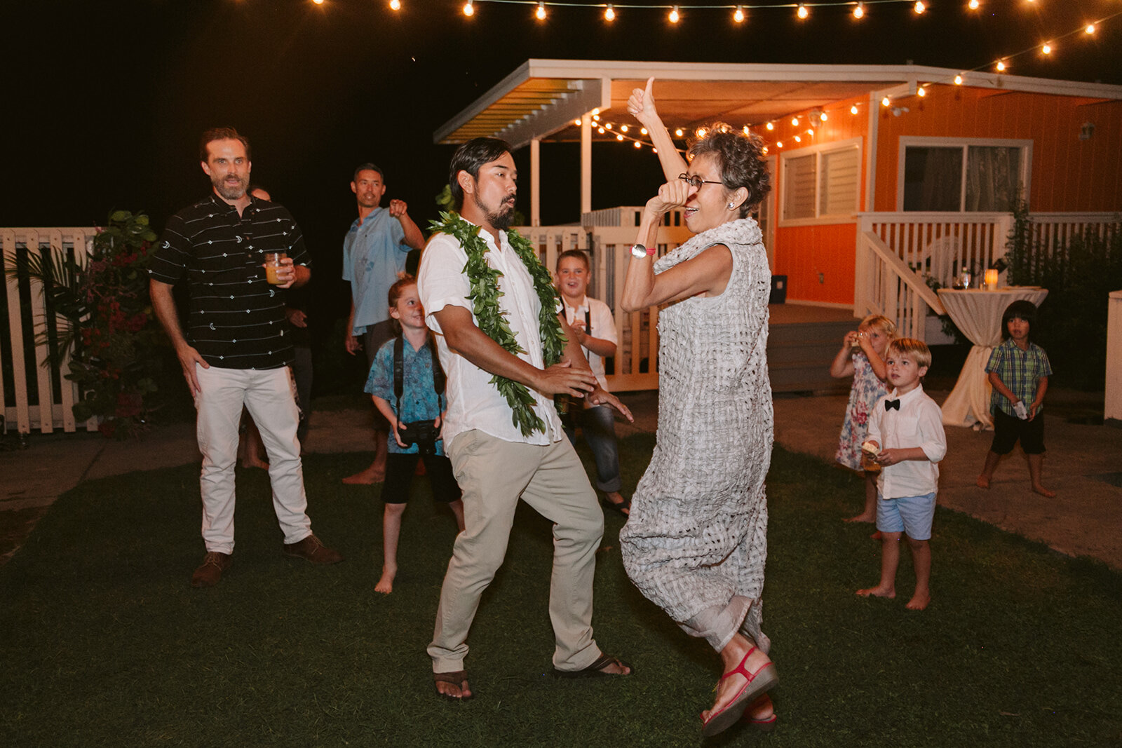North-Shore-Hawaii-Mokuleia-Beach-House-Wedding.jpg