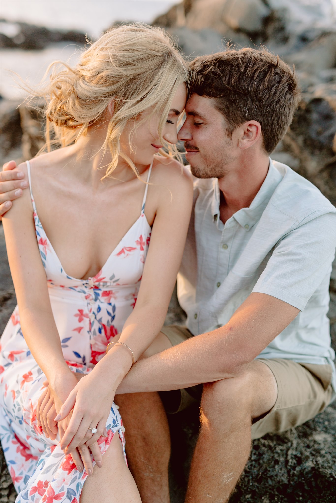 Kaanapali-maui-hawaii-beach-sunset-engagement-photographer.jpg