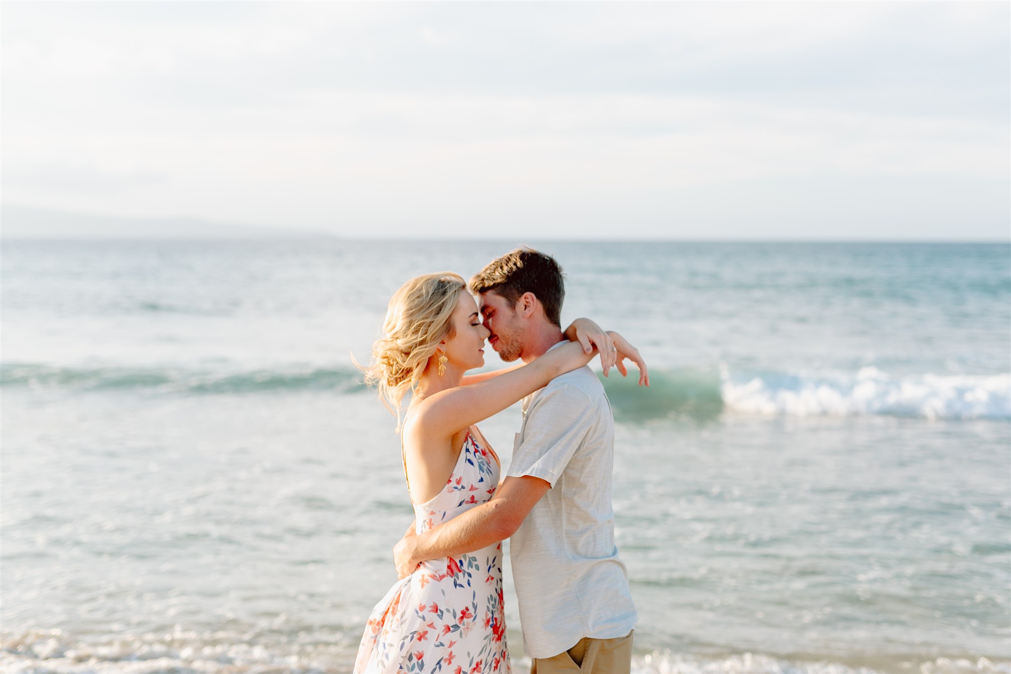 Kaanapali-maui-hawaii-beach-sunset-engagement-photographer.jpg